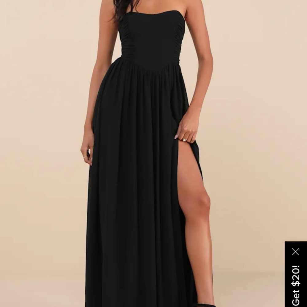 Lulu’s Strapless Black Bridesmaid dress!